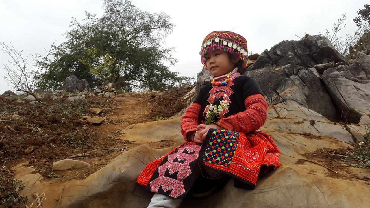 Datani Moc Chau Homestay Lang Mon Buitenkant foto